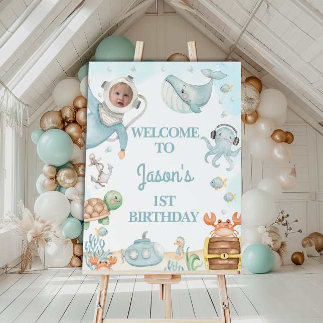 Póster Signo de bienvenida de primer cumpleaños del mar d (Under The Sea 1st Birthday Welcome Sign, Diver Photo Boys Oneder the Sea 1st Birthday Welcome Sign)