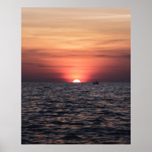 PÓSTER SILHOUETTE DE LA PERSONA EN EL CUERPO DEL AGUA DUR