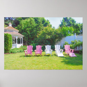 Póster Sillas Adirondack rosadas y blancas, jardín de Wis