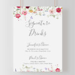 Póster Simple Multicolor Flor silvestre firma bebe Rótulo<br><div class="desc">Este sencillo signo multicolor de las bebidas con flores silvestres es perfecto para un boda rústico. El diseño se compone de una variedad multicolor de flores rosadas, rubíes, violetas, violetas, amarillas, blancas, violetas, rojas y borgoñas. Personalice el cartel con los nombres de la novia y el novio y su bebida...</div>