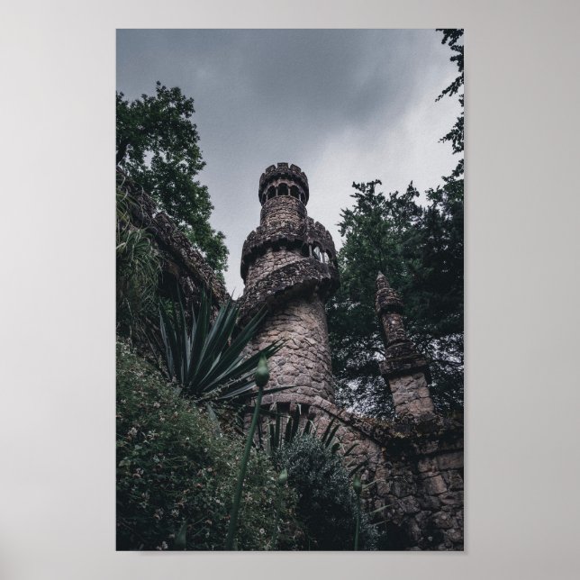 Póster Sintra, Portugal - Blick auf den Turm einer Burg (Frente)