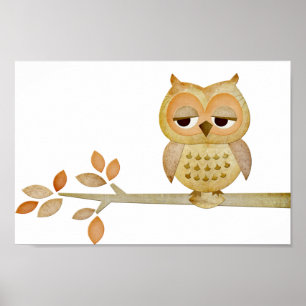Póster Sleepy Owl in Tree Poster