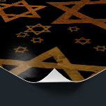 Póster SlipperyJoe's Estrella David temática de Hanukkah<br><div class="desc">SlipperyJoe's Estrella David temática de Hanukkah artística luz de velas festiva resplandor temas de luz y resiliencia modernos reverentes para fiestas judías tamaños variados tonos metálicos oro bronce marrón profundo negro rico fondo evoca tradición hebrea elegancia patrón simétrico regalos decoraciones flujo visual ceremonial rítmico símbolo significativo religión</div>
