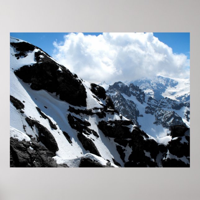 Póster Snow capped mountains in the Swiss alps (Frente)