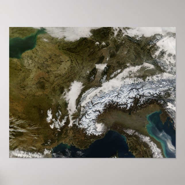 Póster Snow, fog, and low clouds in western Europe (Frente)