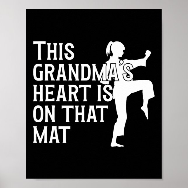 Póster Sobre esa abuela de Mat Karate Orgullosa de Karate (Frente)
