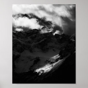 Póster Sol brillando en la majestuosa montaña