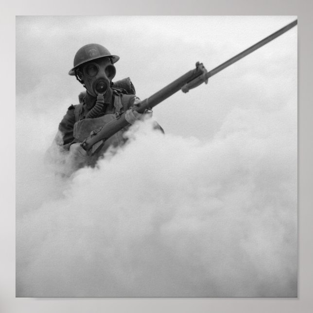 Póster Soldado De Máscara De Gas Con Rifle Bayoneteado -  (Frente)