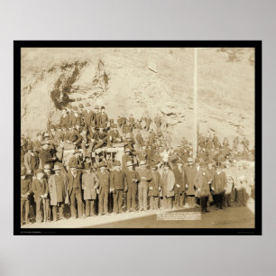 Póster Stagecoach Surrounded by People SD 1890