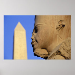 Póster Statue of Amun-Re with Obelisk, Karnak (Egypt)