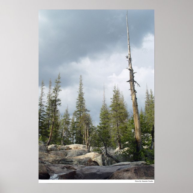 Póster Storm Spire (Frente)