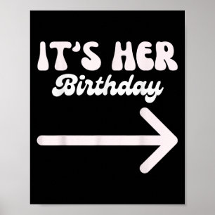 Póster Su cumpleaños (flecha apuntando) Humor gracioso Sa