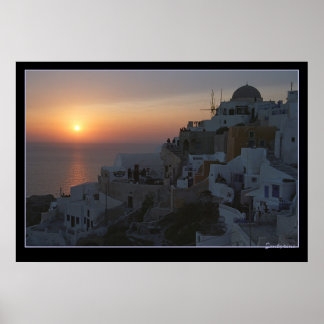 Póster Sun se pone en marcha en Santorini