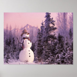 Póster Sunset Snowman in the Winter Mountains