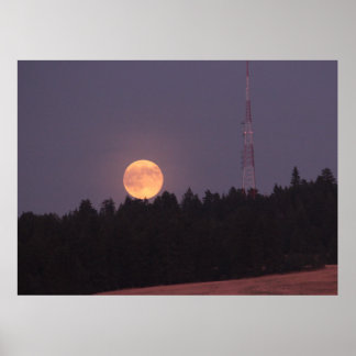 Póster Superluna de agosto sobre la marejada del paraíso