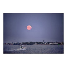 Supermoon Puesta de Luna sobre Marathon, Florida
