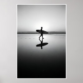Póster Surfista blanco y negro al atardecer