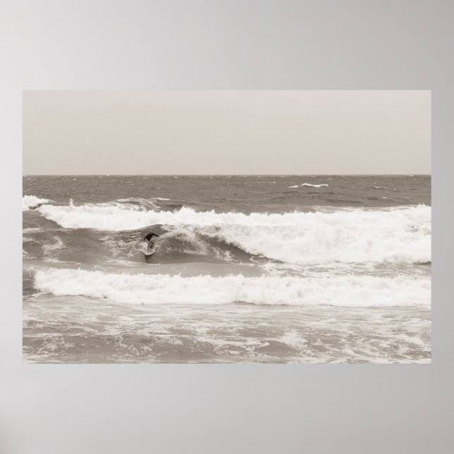 Póster Surfista practicando surf (Frente)