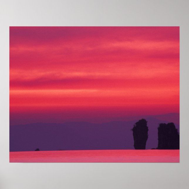 Póster Tailandia, Phang Nga Bay. El cielo rosado reflejad (Frente)