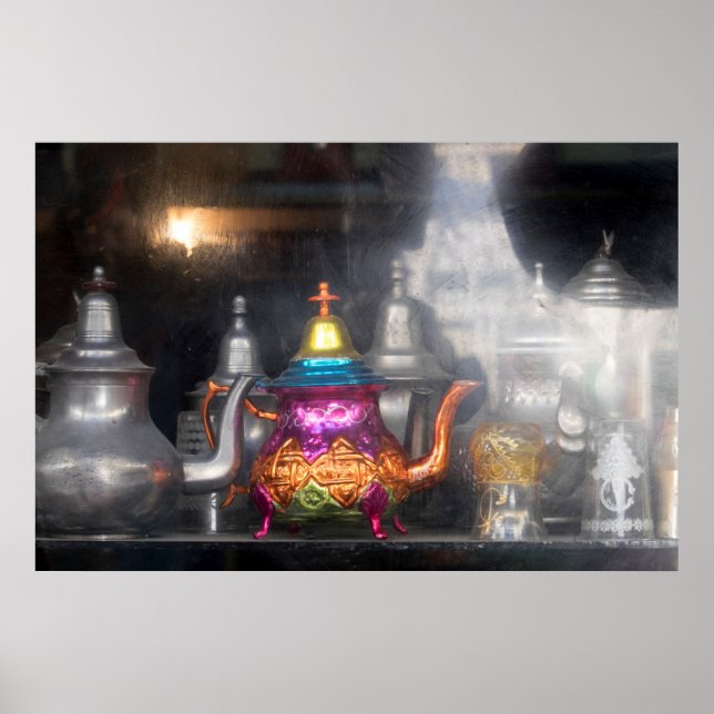 Póster Teteras En Venta En El Mercado (Frente)