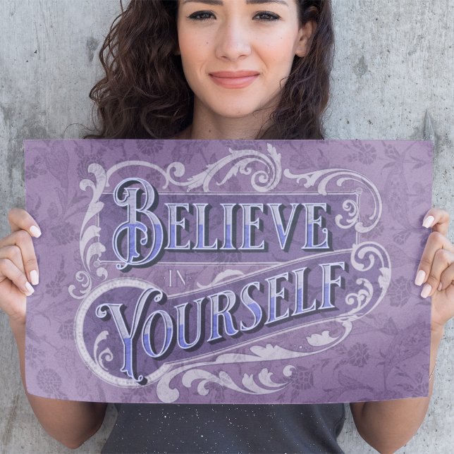 Póster Texto retro Florece Violeta De Cita Motivacional (Retro Text Flourish Motivational Quote Violet Poster)