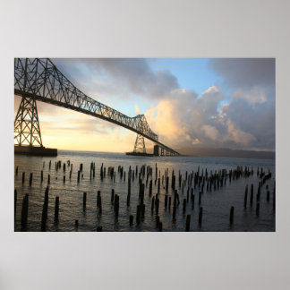 Póster The Astoria-Megler Bridge At Sunset