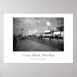 Póster 'The Boardwalk at Night' Poster