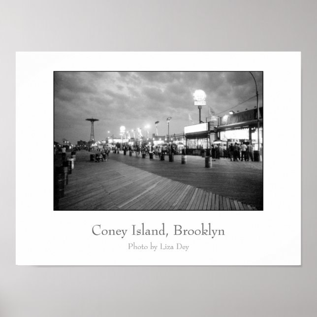 Póster 'The Boardwalk at Night' Poster (Frente)