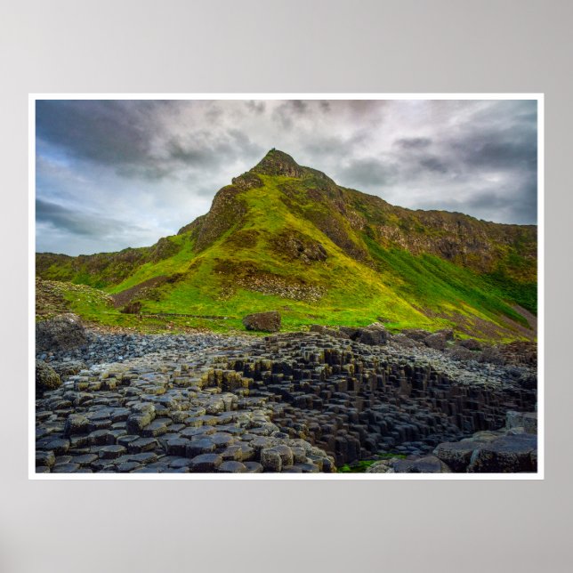 Póster The Legendary "Giant's Causeway": Nature's Ancient (Frente)
