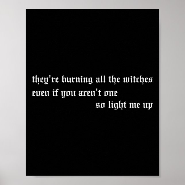 Póster They're Burning All The Witches Apparel  (Frente)