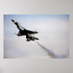 Póster Thunderbird 6 realiza un paso lento