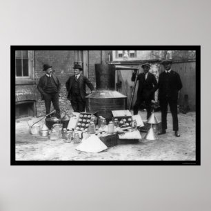 Póster Todavía alcohol ilegal IRS 1922