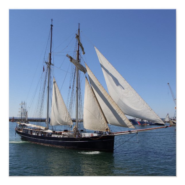 Póster Topsail gulet in Brest harbor (Anverso)