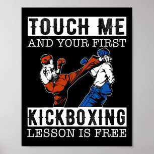Póster Tóqueme y su primera lección de kickboxing es grat