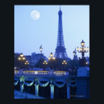 Póster Torre Eiffel en Dusk<br><div class="desc">amanecer por encima del atestado paso de novios | Subsanar desmayo | AssetID: 91956328</div>