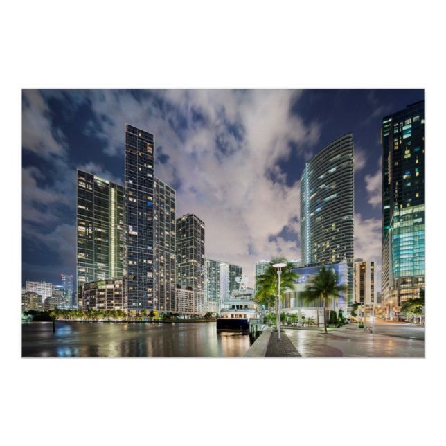 Póster Torres iluminadas en la costa del río Miami (Anverso)