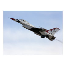 Tortuga F-16 en vuelo