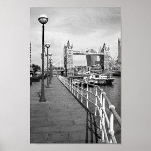 Póster Tower Bridge, London UK Poster de 8" x 12"