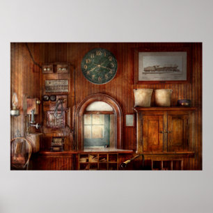 Póster Train - Office - The ticket takers window