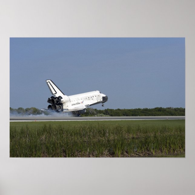 Póster Transporte espacial Discovery aterriza en Runway 3 (Frente)