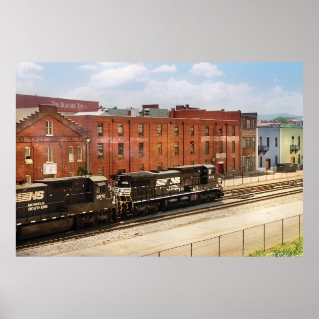 Póster Tren - Ahora llega a Roanoke Virginia (Frente)