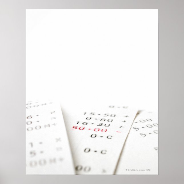 Póster Tres recibos sobre fondo blanco. Hay (Frente)