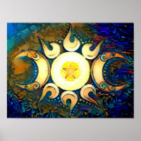 Triple diosa coronada