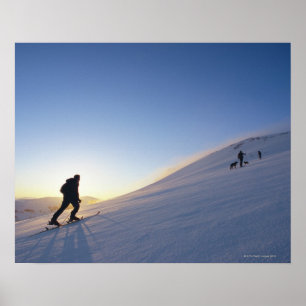 Póster Turistas de montaña