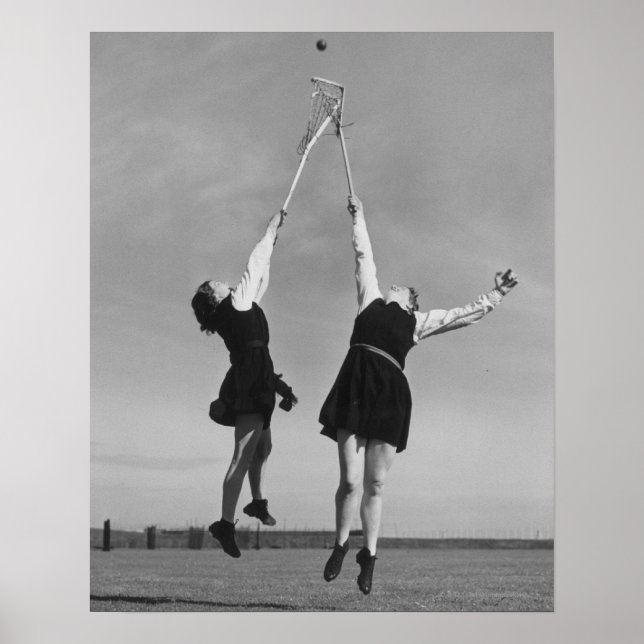 Póster Two lacrosse players jump for the ball. (Frente)