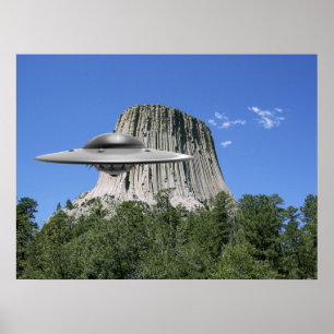 Póster UFO Salamander at Devils Tower Poster