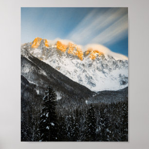 Póster Última luz del atardecer en los Alpes eslovenos