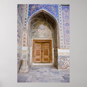 Póster Ulug'bek Madrasah: Portal adornado