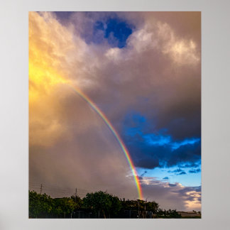 Póster Un arcoíris espléndido con cielo azul y poster de