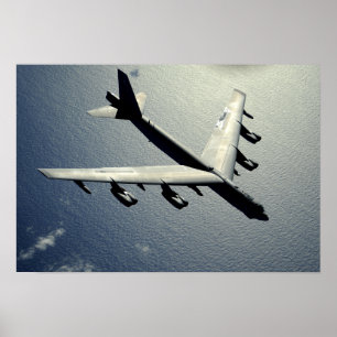 Póster Un B-52 Stratofortress en vuelo 2